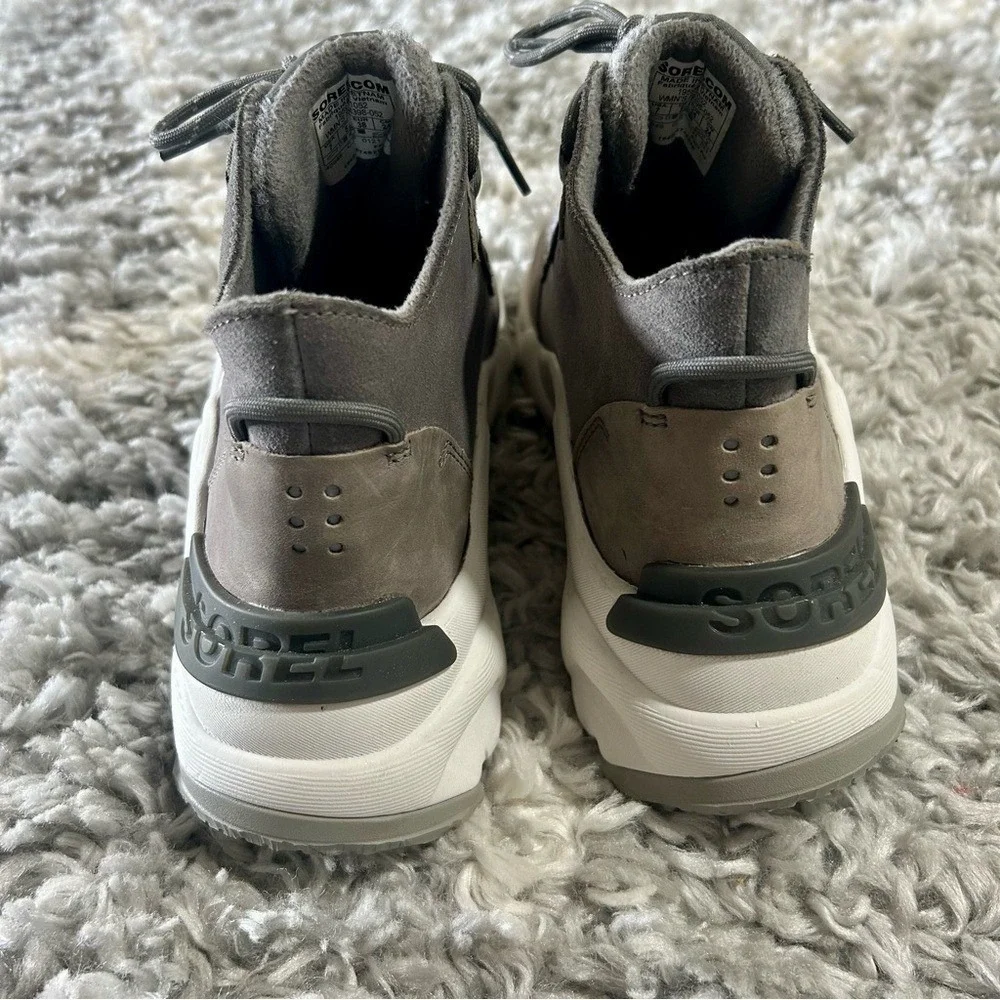 Sorel‎ Kinetic Rngd Caribou Boot in Gray sz 7.5